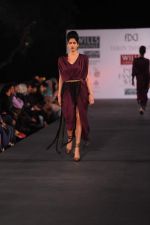 Model walks the ramp for Tarun Tahiliani at Wills Lifestyle India Fashion Week Autumn Winter 2012 Day 2 on 16th Feb 2012 (11).JPG